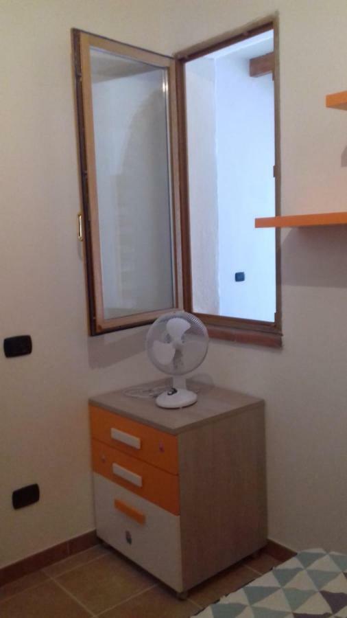 Casa Rustica Apartment Gonnesa Bagian luar foto